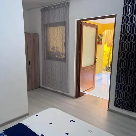Eforie Nord Gazde/Camere de închiriat Eforie Nord